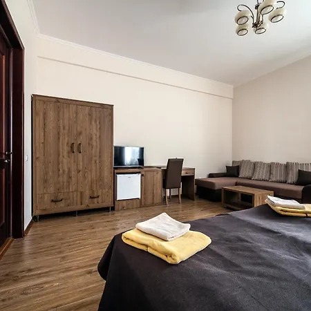 Kryva Lypa Hotel