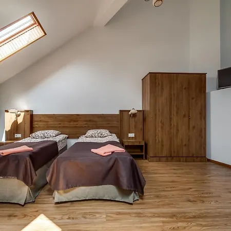 Kryva Lypa Szálloda Lviv