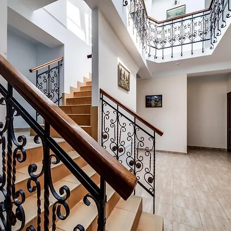 Hotel Kryva Lypa 2*
